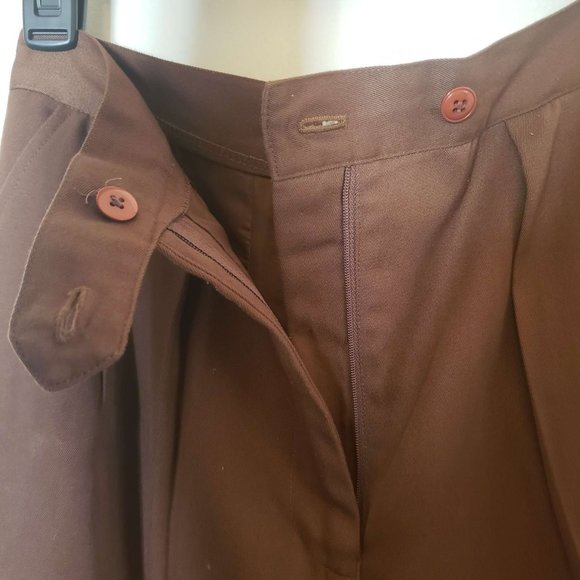 Vintage Atrium Brown Suit - Picture 7 of 8